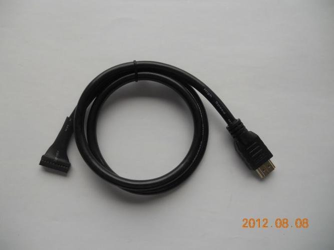 端子线对HDMI——电脑主机连接液晶电视显示器的专业选择